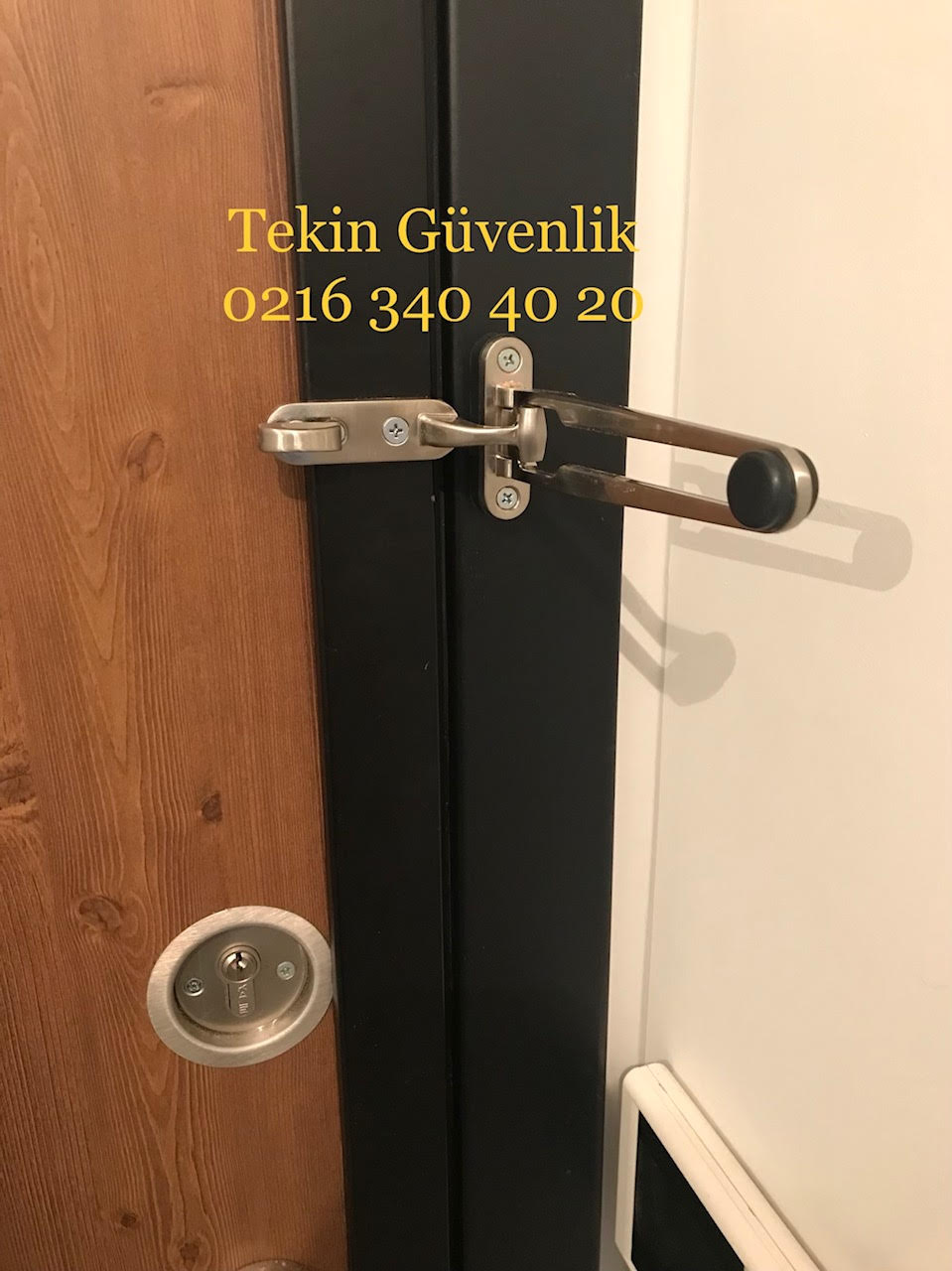 çelik kapı güvenlik kilidi